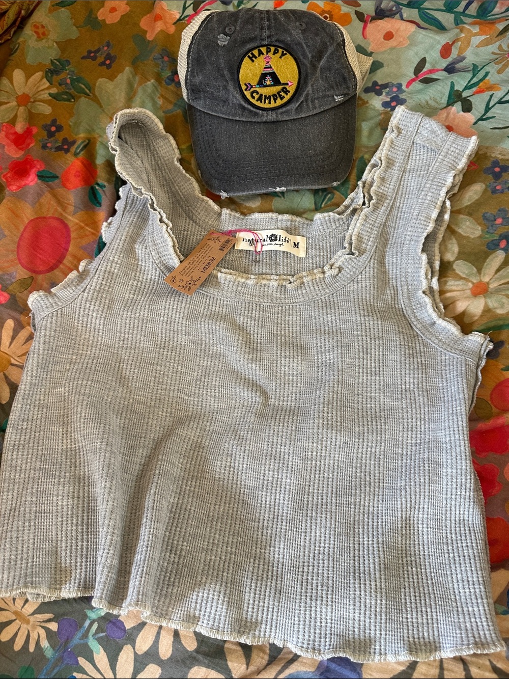 Natural Life SET Waffle Tank Crop Ruffle Lettuce Edge Medium NWT w/ Camper Hat